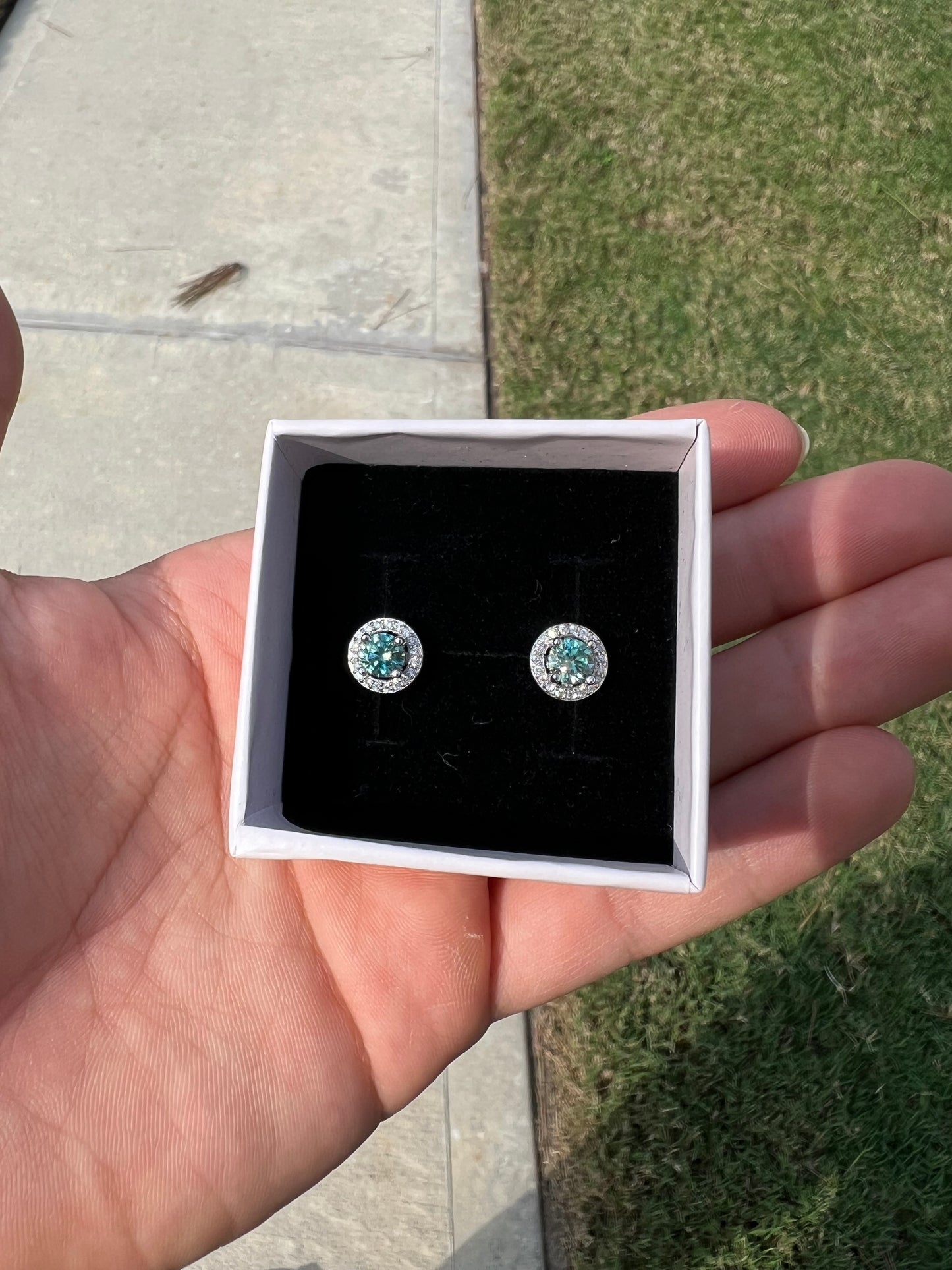 5mm blue Moissanite halo earrings